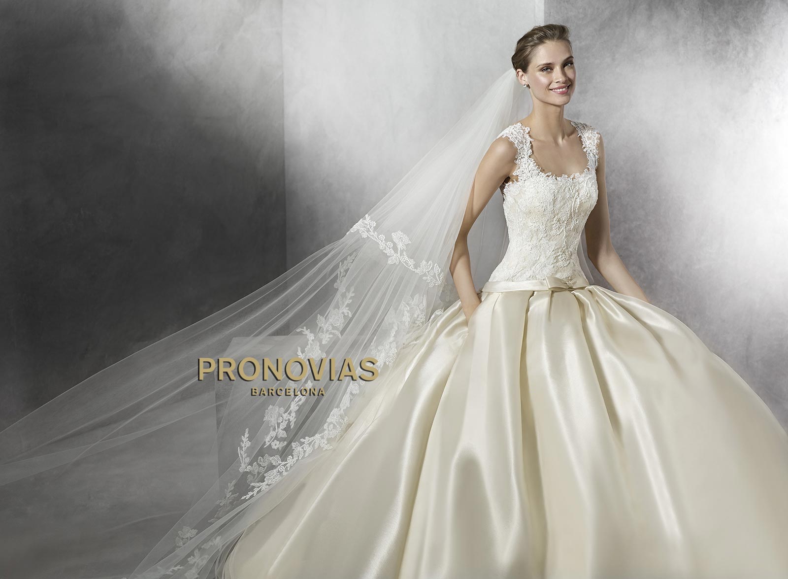 Pronovias 05